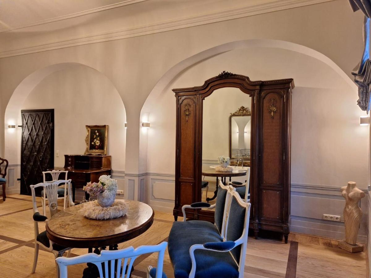 Stadtpalais Koenigssuite Maximal 2 Personen Und 1 Kleinkind Bautzen Buitenkant foto