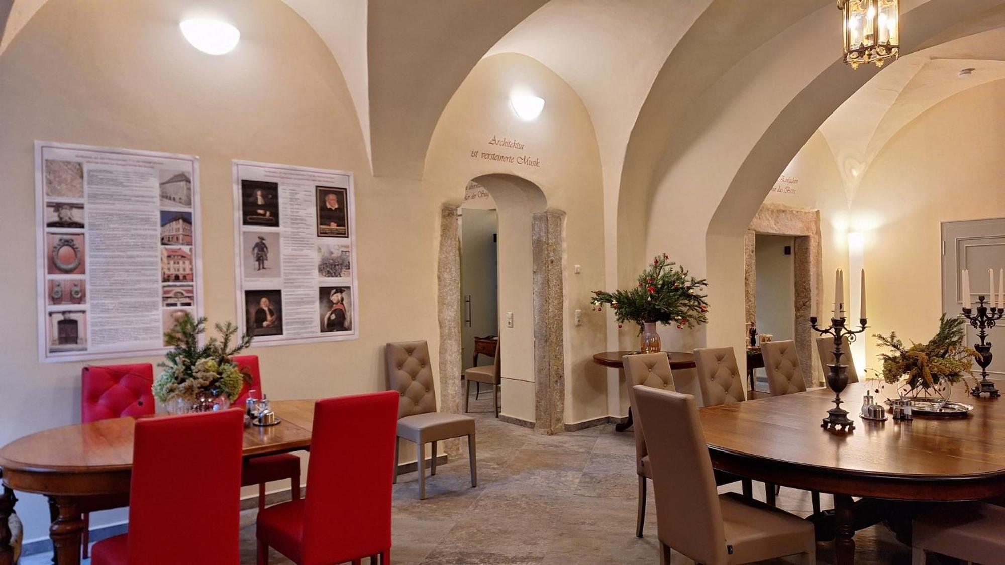 Stadtpalais Koenigssuite Maximal 2 Personen Und 1 Kleinkind Bautzen Buitenkant foto