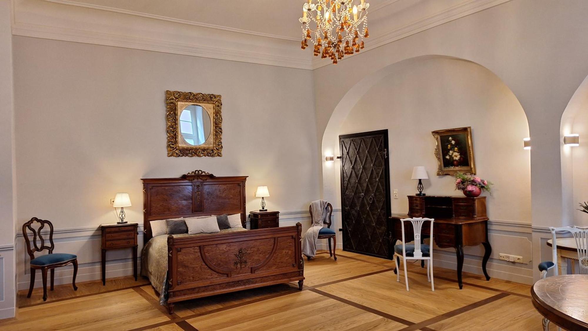 Stadtpalais Koenigssuite Maximal 2 Personen Und 1 Kleinkind Bautzen Buitenkant foto