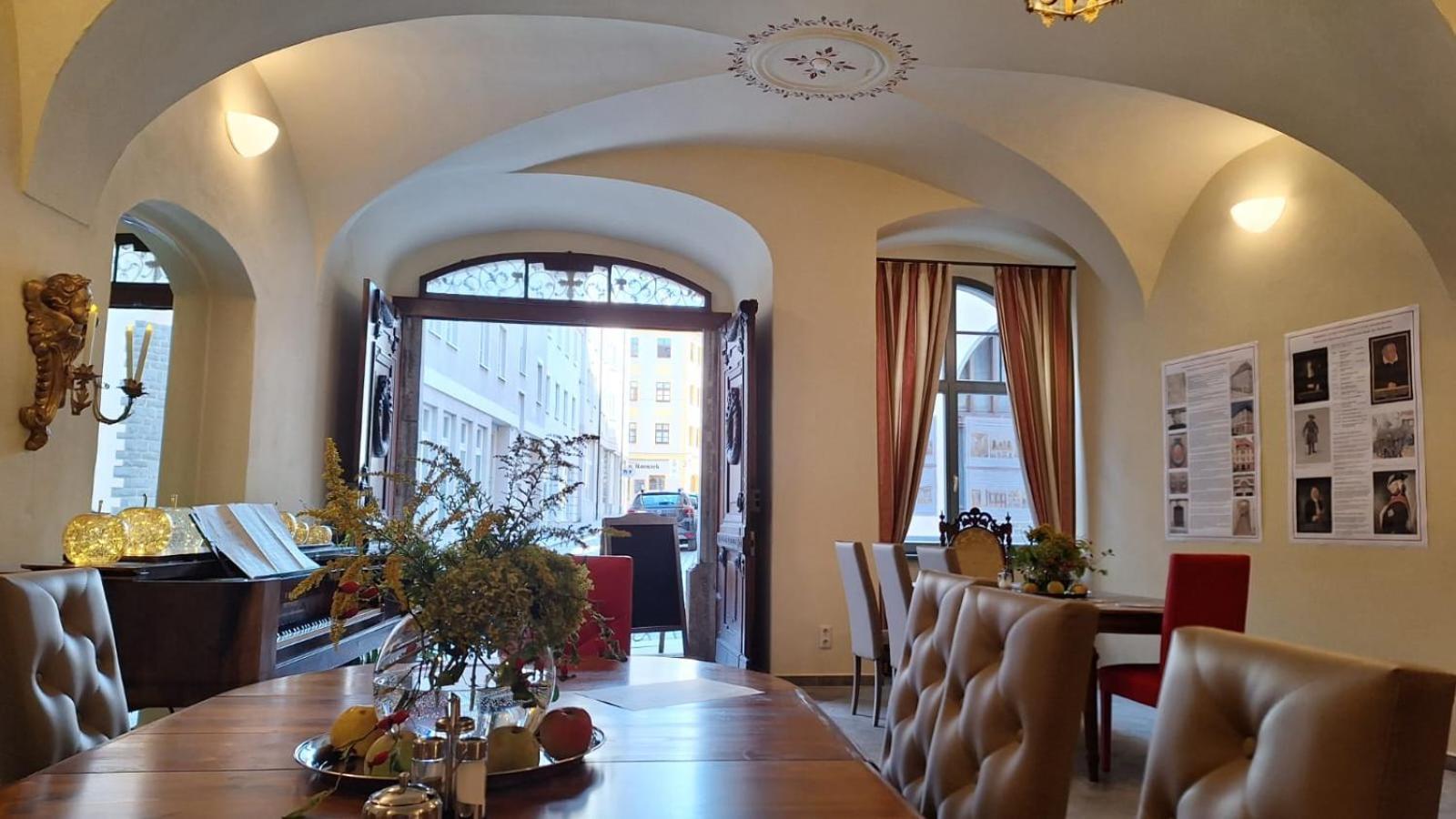 Stadtpalais Koenigssuite Maximal 2 Personen Und 1 Kleinkind Bautzen Buitenkant foto
